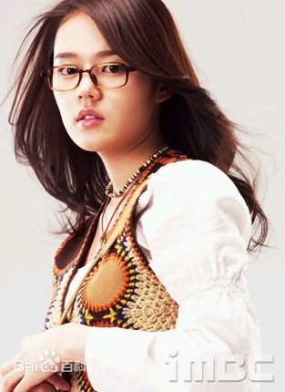 韩佳人(Han Ga In)新进职员素颜照相册