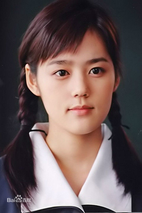 韩佳人(Han Ga In)马粥街残酷史素颜照相册