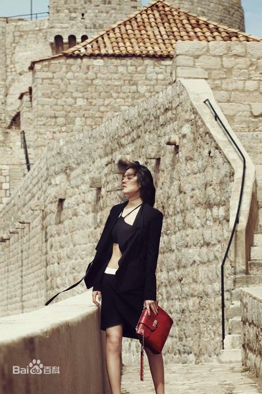 高清韩佳人(Han Ga In)图片