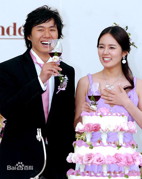 韩佳人(Han Ga In)延政勋与妻子图册