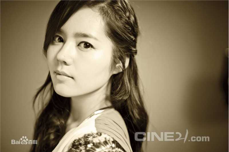 韩佳人(Han Ga In)生活照