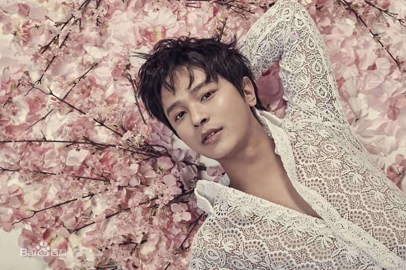 最新金桢勋(Kim Jeong Hoon、キム ジョンフン)性感图片