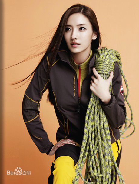 韩彩英(Han Chae Young、)前后照片