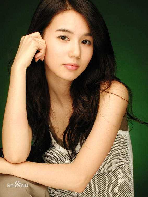 朴诗恩(Park Si Eun)最优质杂志相册