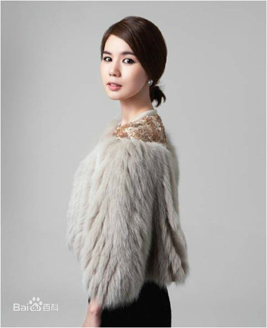 朴诗恩(Park Si Eun)最优质杂志相册