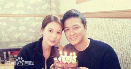 朴诗恩(Park Si Eun)生活照生活照