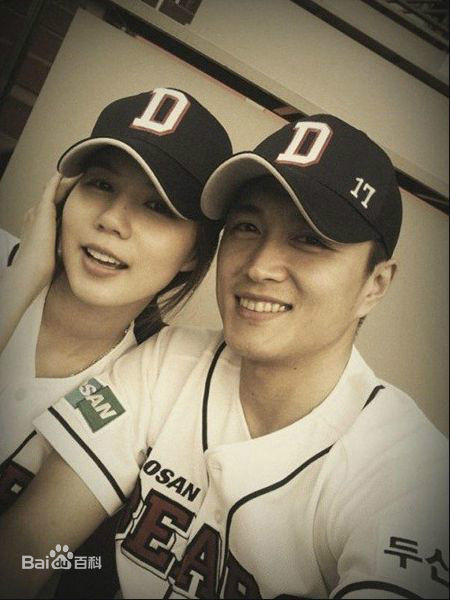 朴诗恩(Park Si Eun)生活照生活照