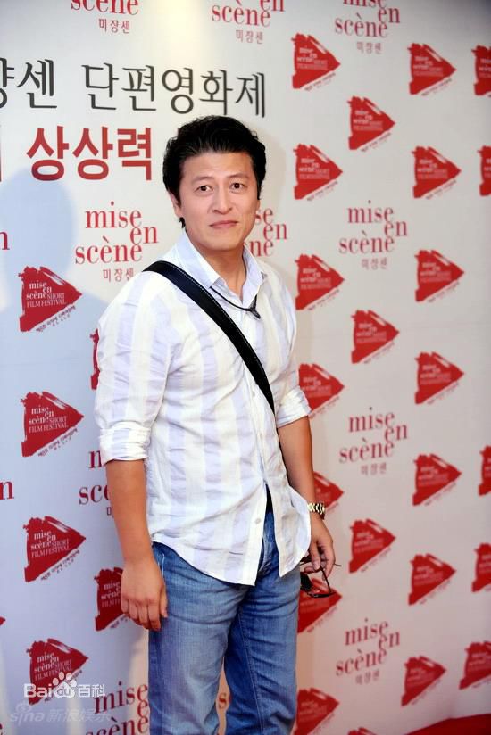 权海孝(Kwon Hae Hyo)生活照壁纸壁纸