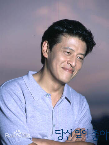 权海孝(Kwon Hae Hyo)生活照壁纸壁纸