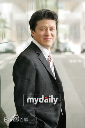 权海孝(Kwon Hae Hyo)生活照壁纸壁纸