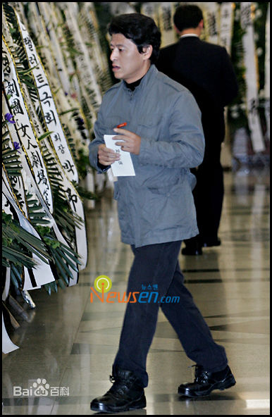 权海孝(Kwon Hae Hyo)生活照壁纸壁纸