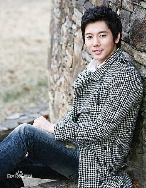 奇太映(/Gi Tae-Yeong)生活照生活照