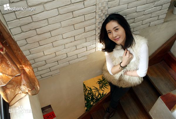 最新宋允儿(，Song Yoon A)精彩图册