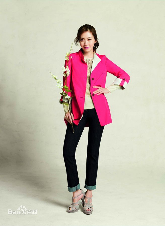 最新宋允儿(，Song Yoon A)精彩图册