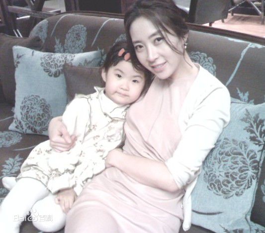 最全宋允儿(，Song Yoon A)精彩图册