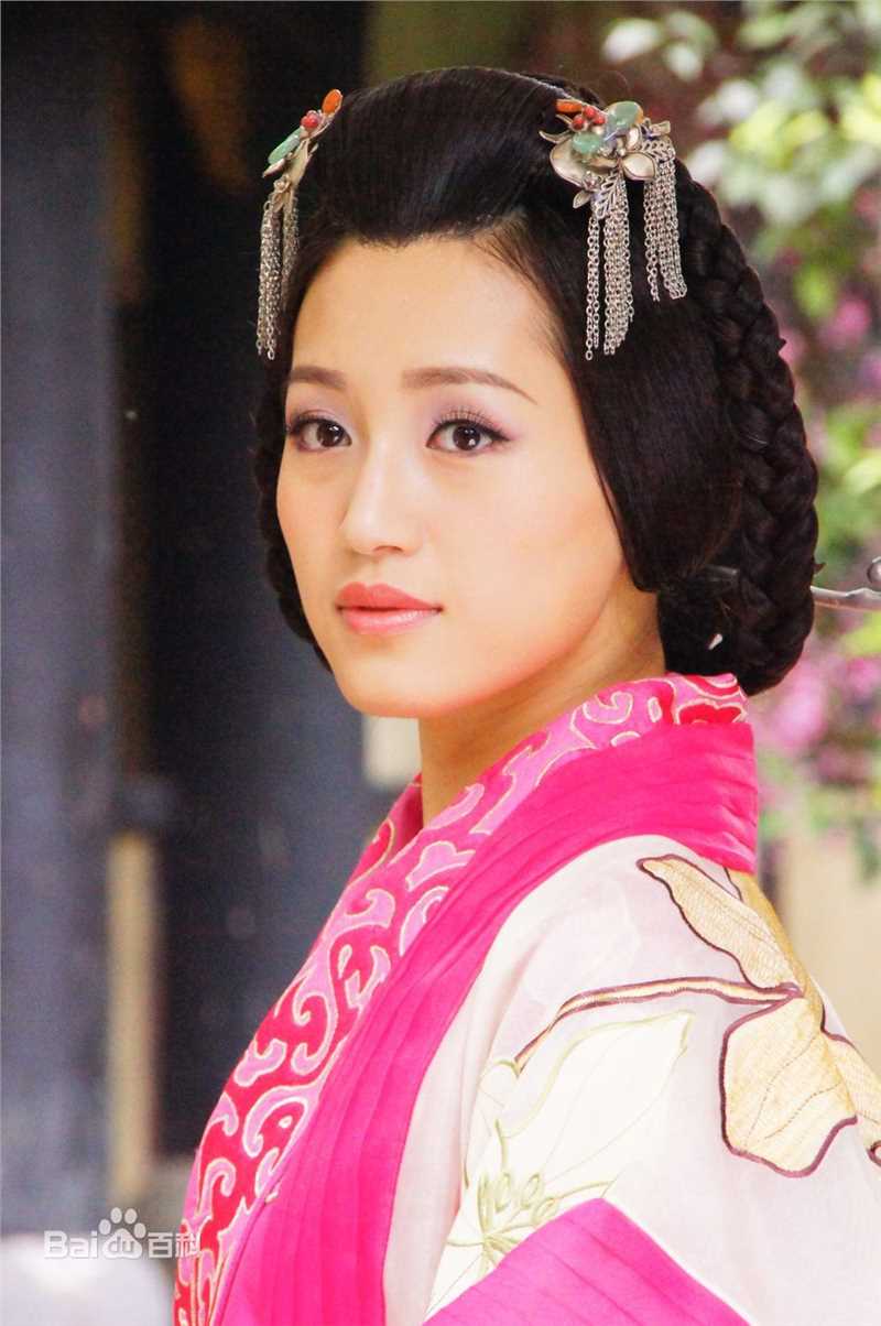 苏青(Su Qing)在《云中歌》许平君中的