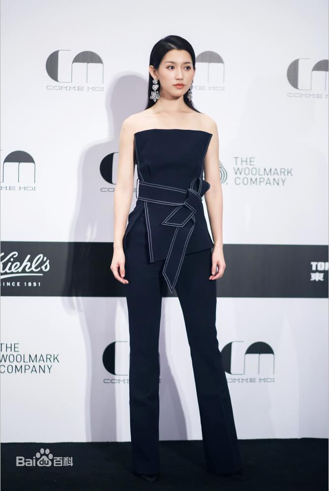 苏青(Su Qing)comme moi秋冬秀前后照片