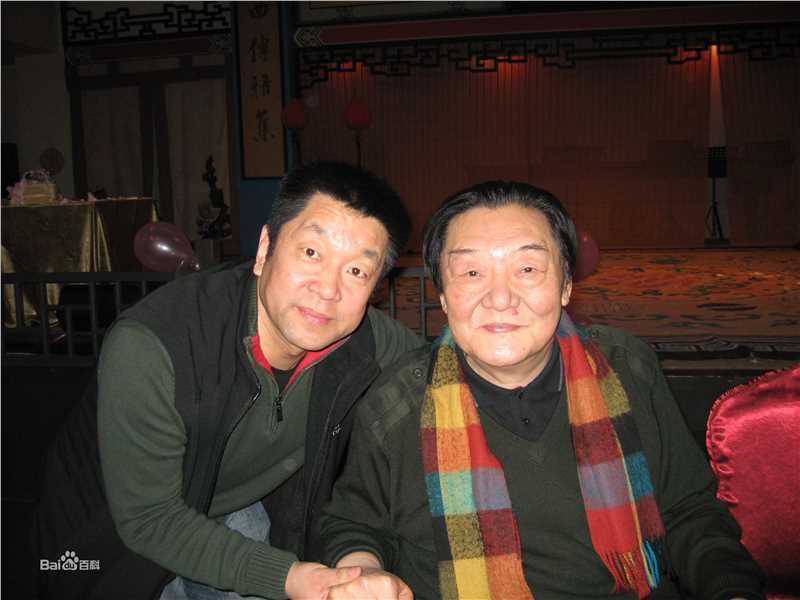 最全阚卫平素颜照