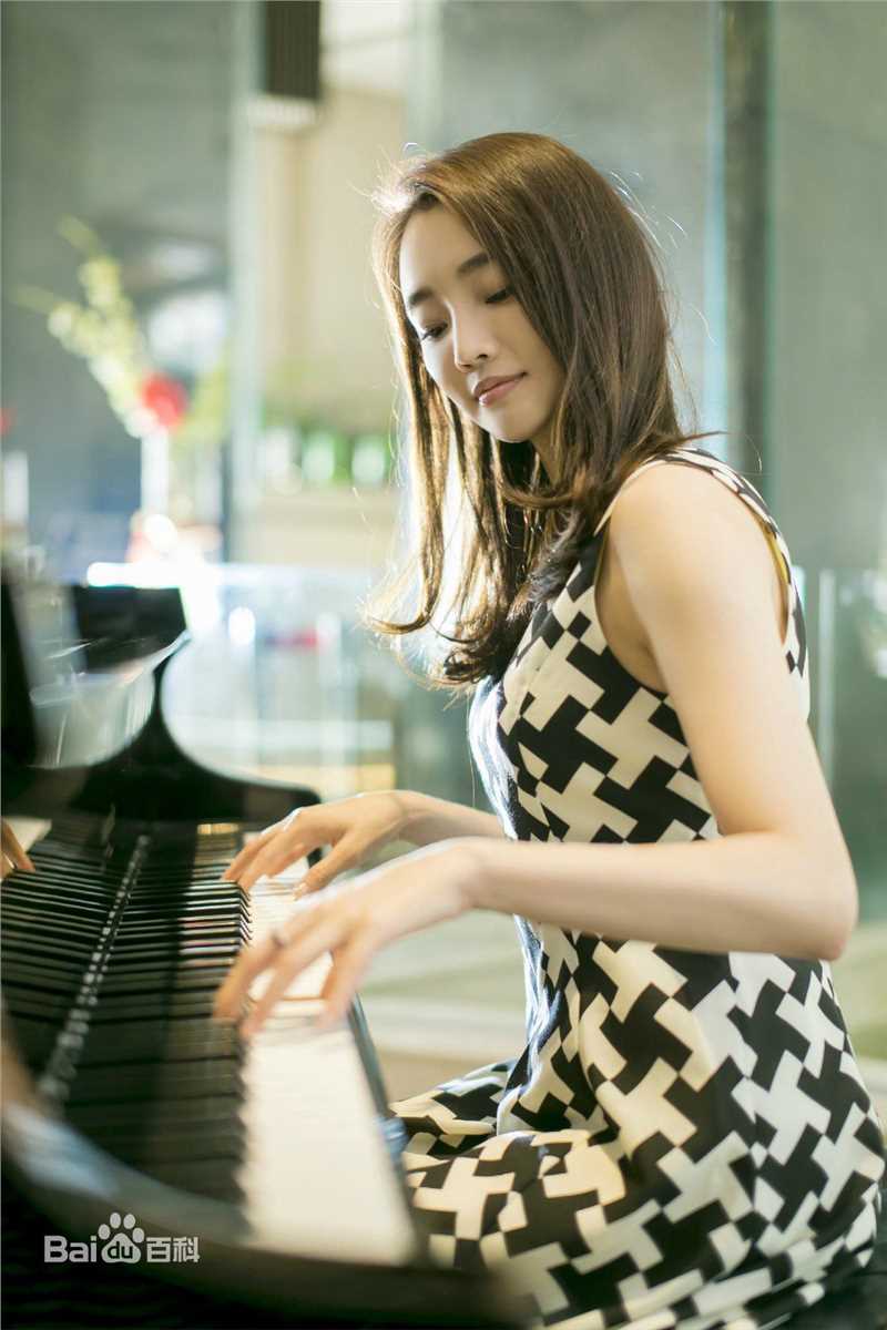 刘芊含(Crystal)最优质杂志