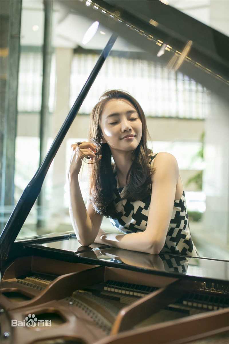 刘芊含(Crystal)最优质杂志