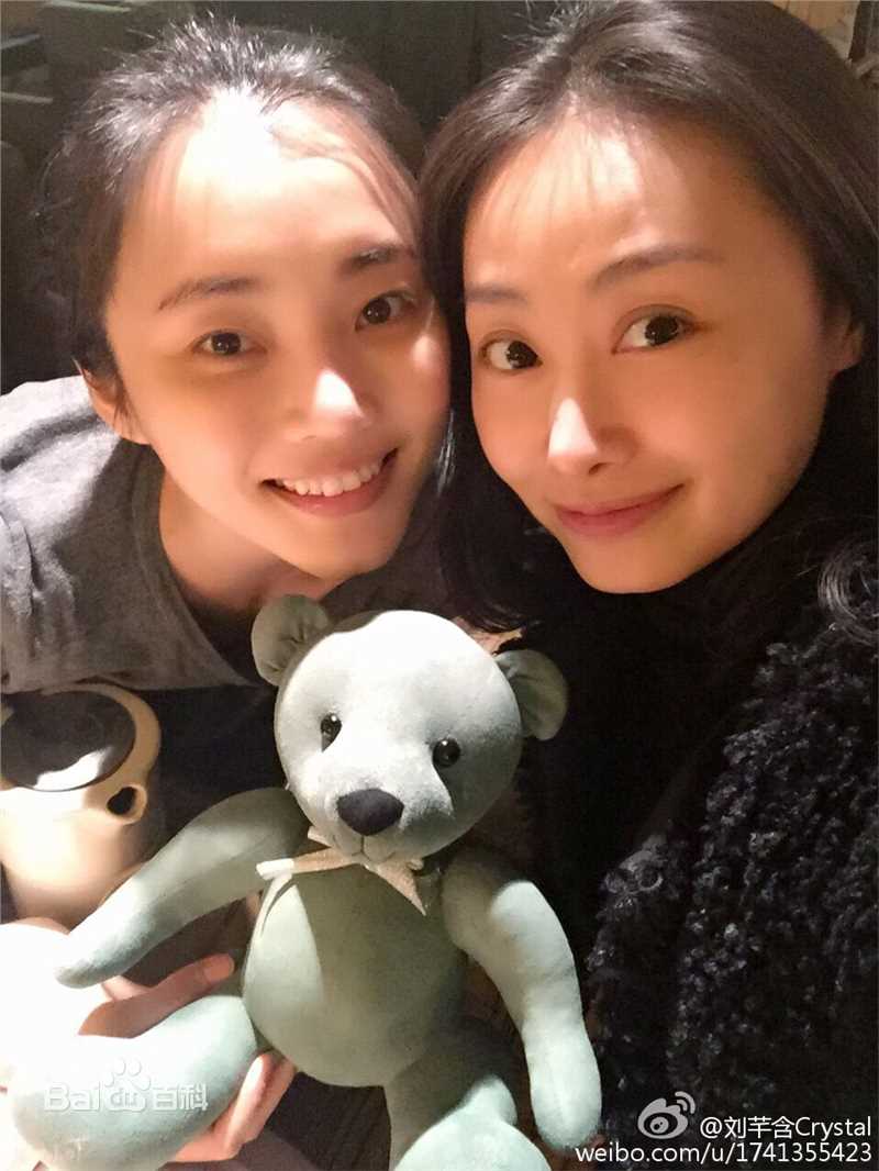 刘芊含(Crystal)芊含合影壁纸壁纸