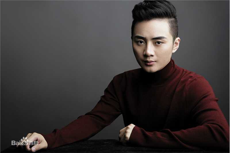 最全余少群素颜照