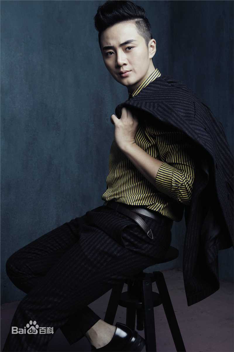 最全余少群素颜照