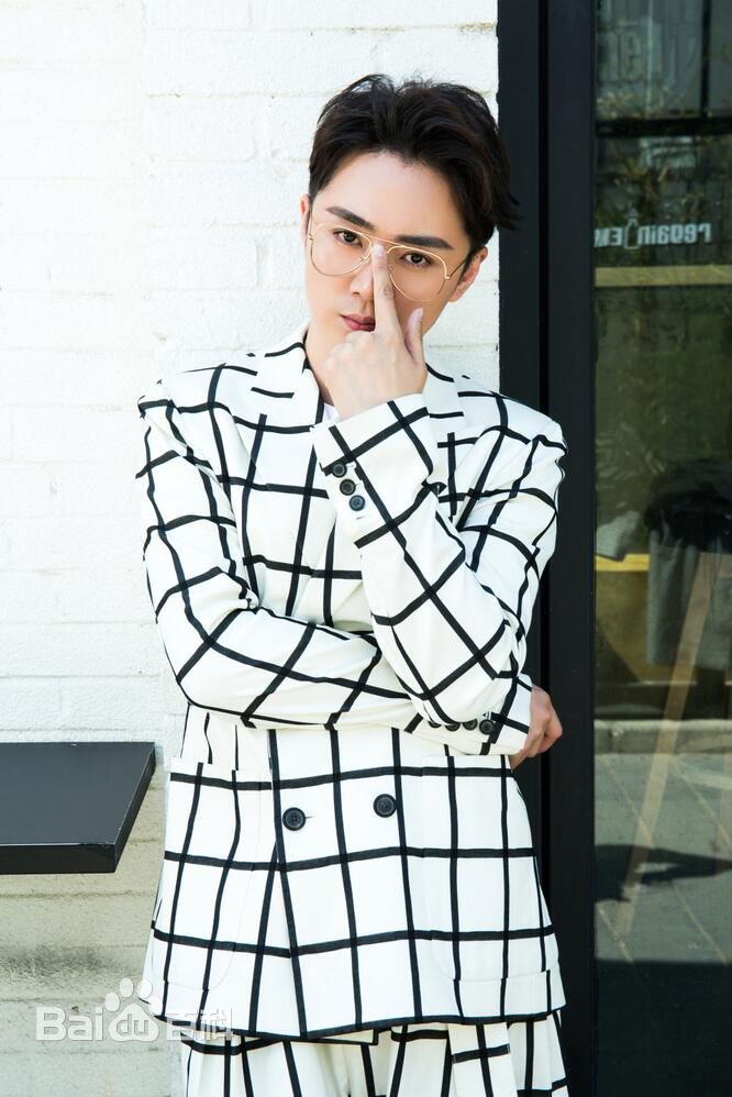 余少群最全时尚壁纸