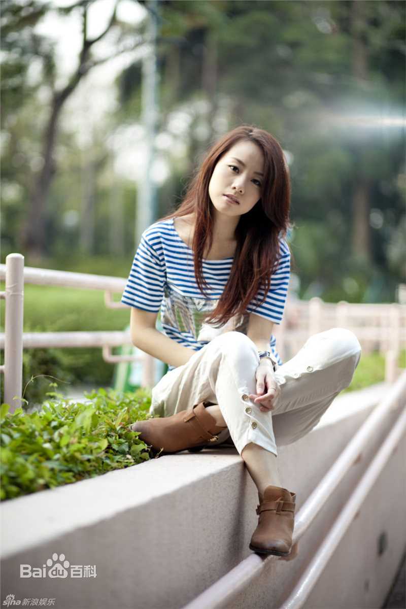 最新邓丽欣(Stephy Tang)精彩图册