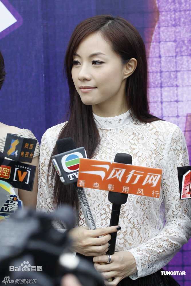 最新邓丽欣(Stephy Tang)精彩图册