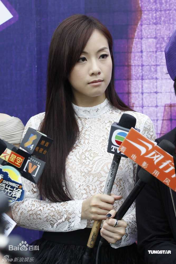 最新邓丽欣(Stephy Tang)精彩图册