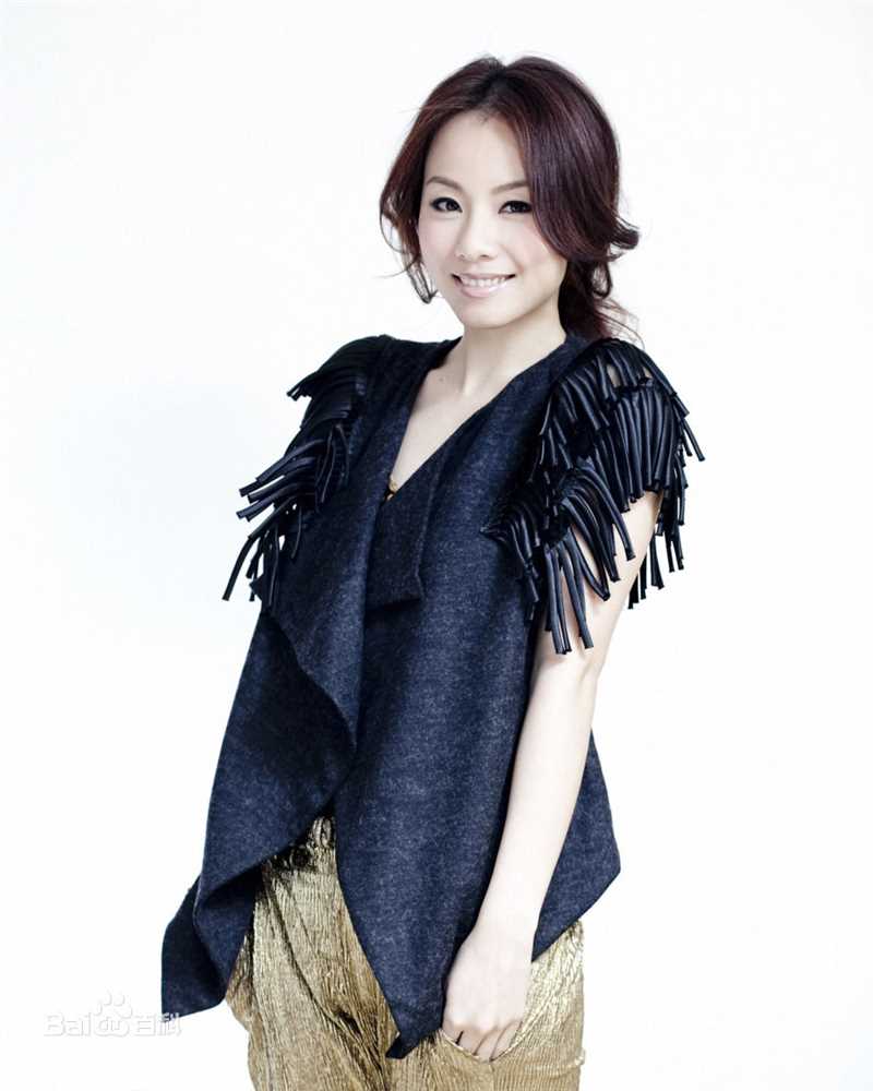 最新邓丽欣(Stephy Tang)精彩图册