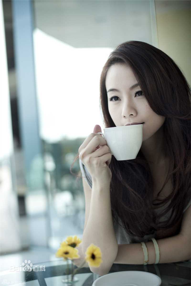 最新邓丽欣(Stephy Tang)精彩图册