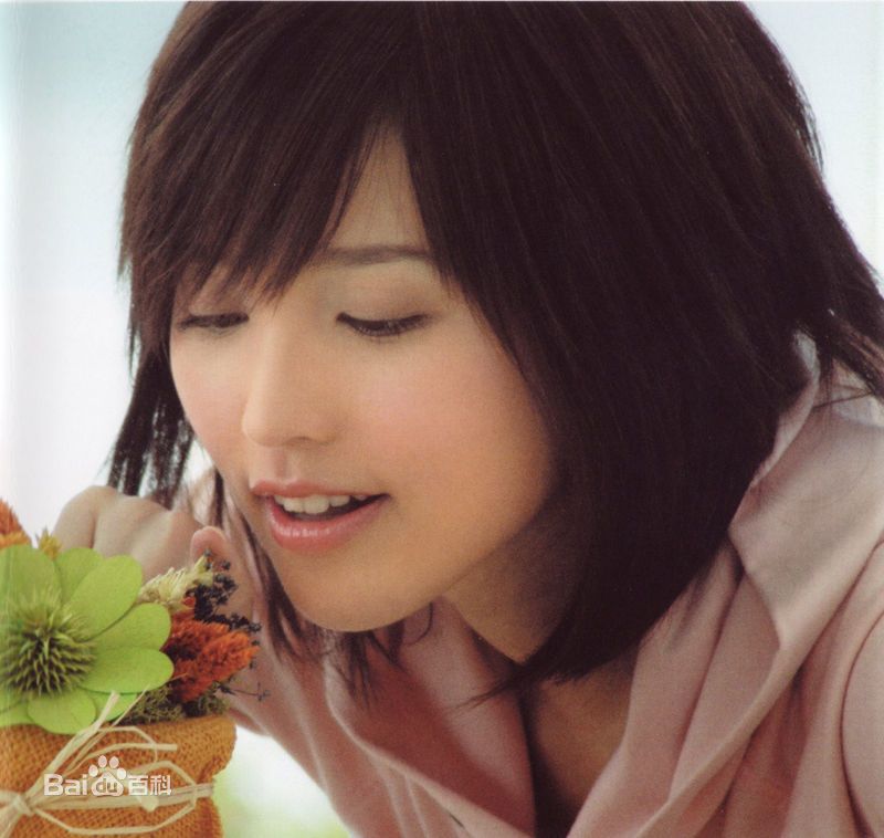 最新金莎(Kym)在《空气》中的图集