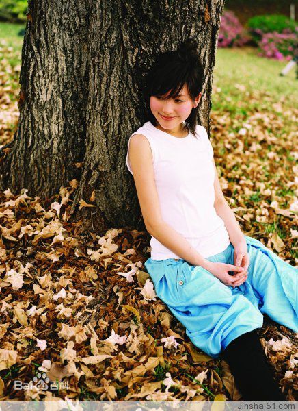 最新金莎(Kym)在《空气》中的图集