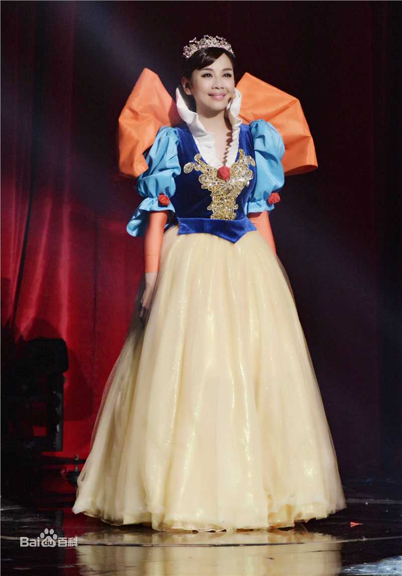 陈松伶(Adia Chan)个人照生活照相册