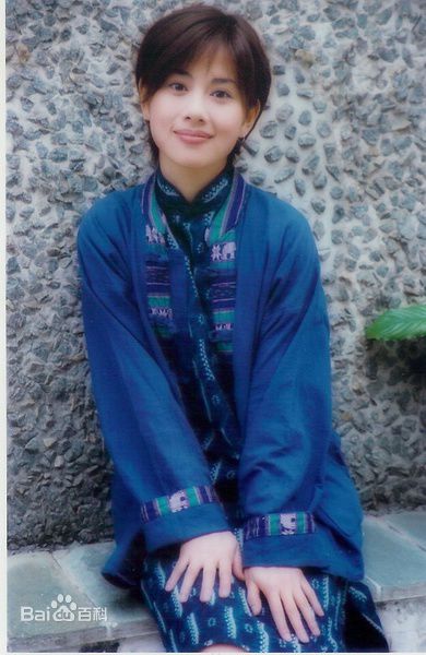 陈松伶(Adia Chan)真人秀前后照片