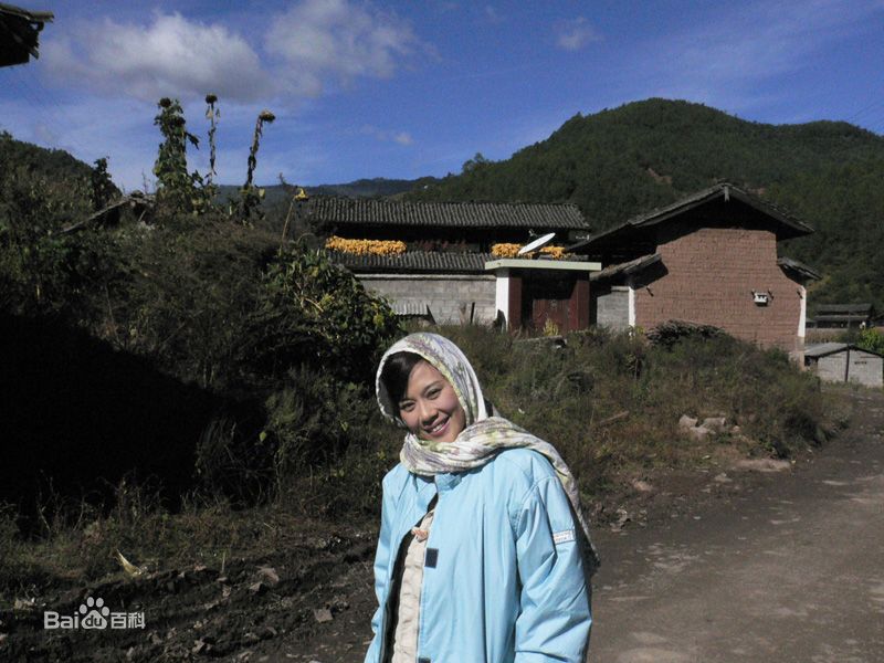 陈松伶(Adia Chan)公益活动生活照