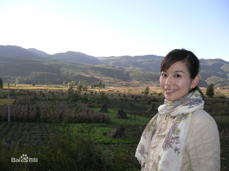 陈松伶(Adia Chan)公益活动生活照