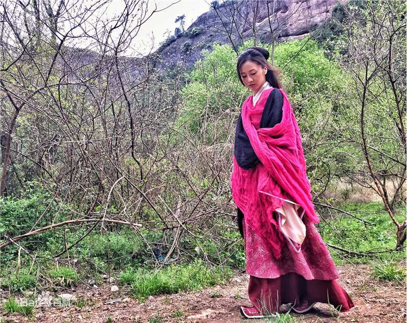 刘添月(YURI，ゆり( 中文百合的意思))最近照片图片图册