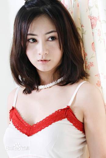 刘添月(YURI，ゆり( 中文百合的意思))最近照片图片图册