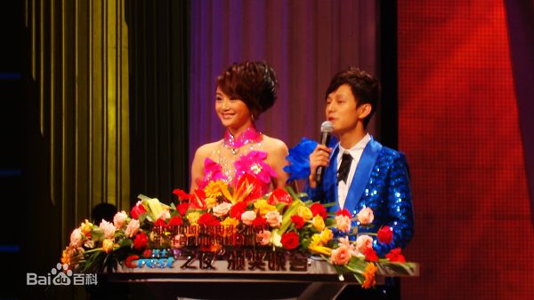 曹颖(Cao Ying)主持素颜照相册