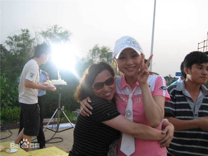 曹颖(Cao Ying)2009年生日会素颜照相册