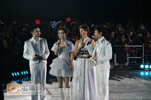 曹颖(Cao Ying)2008至2009跨年演唱会性感图片图集