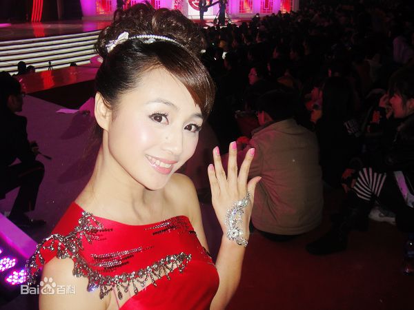 曹颖(Cao Ying)2010年春节晚会图册