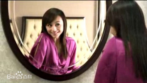 曹颖(Cao Ying)在代言《奥维丝丽》中的