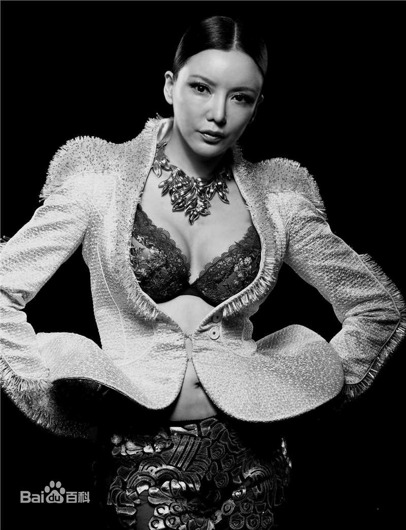 彭丹(Diana Peng)照片素颜照相册