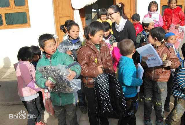 彭丹(Diana Peng)个人图册生活照相册