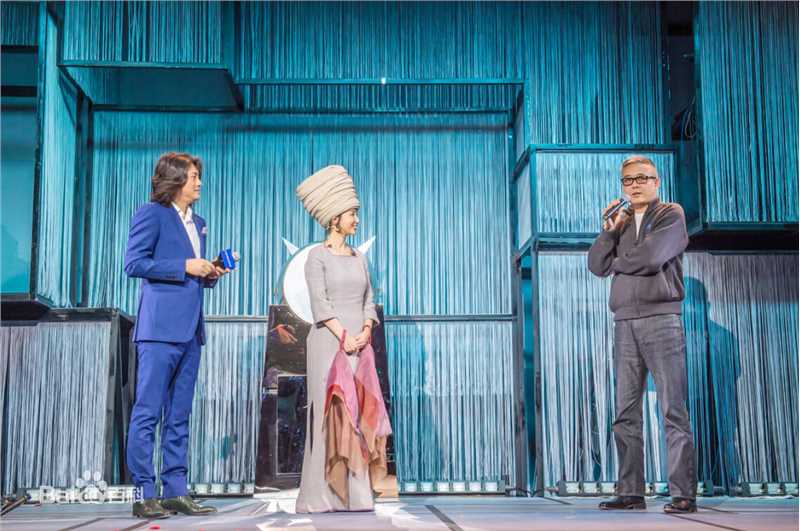 符莹(aduo)阿朵LIVE秀前后照片