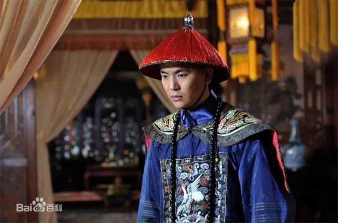 最新张晓龙在《甄嬛传》温实初中的图集